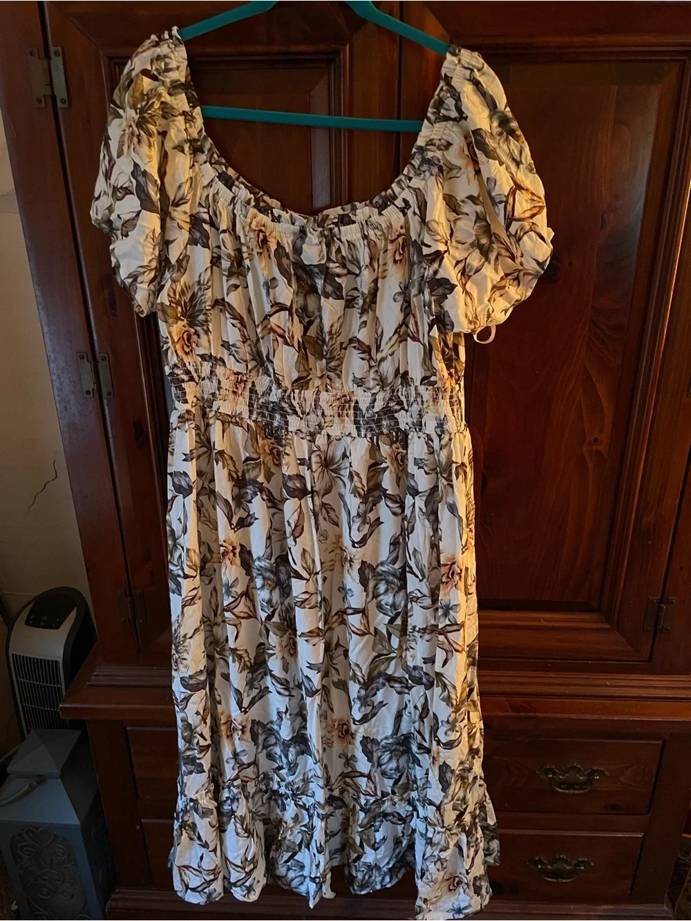 torrid Cream Floral Puff-Sleeve Midi Dress